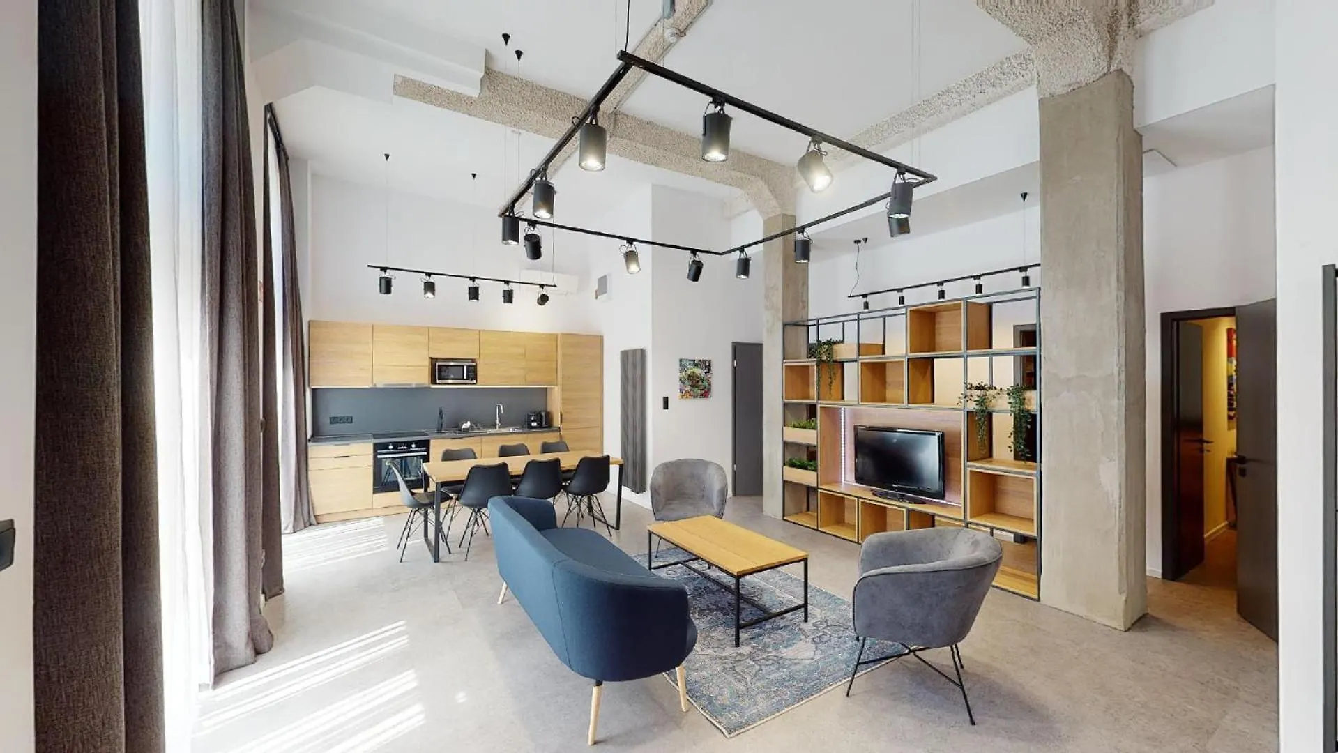 In Budapest Apartments Hotel 0*,  المجر